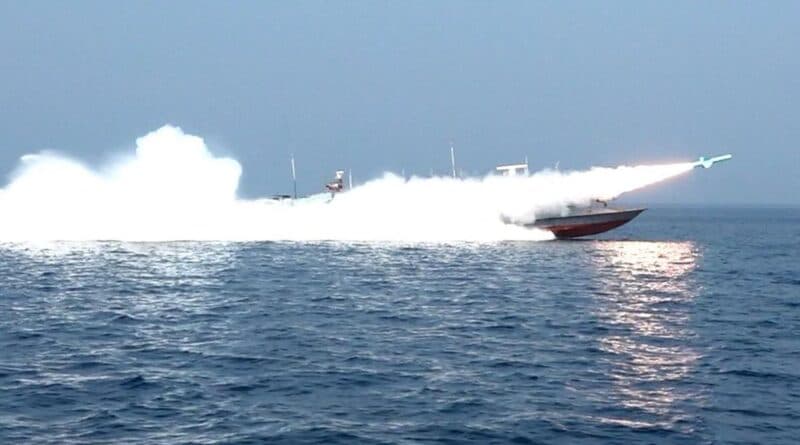 AS-Israel Serang Kapal Iran Dekat Selat Hormuz Ada Korban Tewas